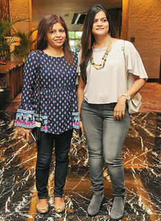 Socialites attend pr&ecirc;t showcase