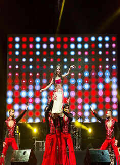 Awards & Performances