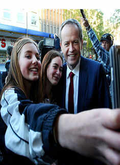 Bill Shorten campaigns in Nowra