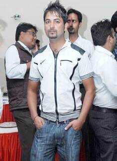 Fashion at Aura Lounge