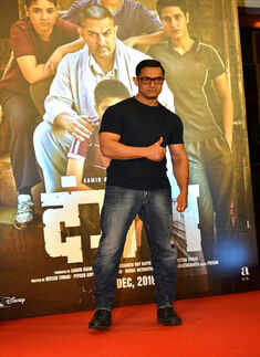 Celebs in Geeky look