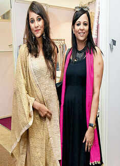 Socialites @ Exhibition