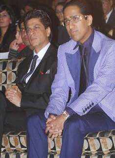 Arindam Chaudhuri, Shah Rukh Khan photos
