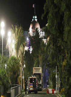 France: 80 people killed in terror attack