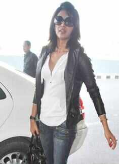 Hot Priyanka Chopra pics