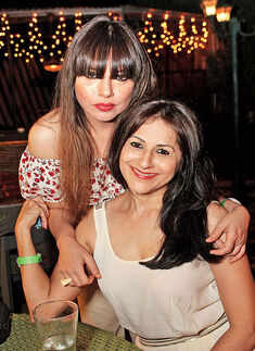 Retro Style Bar Night