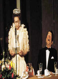 Queen Elizabeth with Ronald Reagan