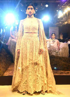 ICW 2016: Anamika Khanna