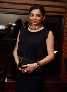 Eagoler Chokh: First look