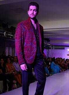 Neil with fashion looks