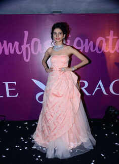 Dimple Raghani collection