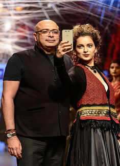 LFW '16 Day 1: Tarun Tahiliani