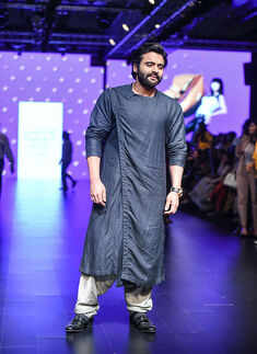 LFW '16: Day 2: KA SHA