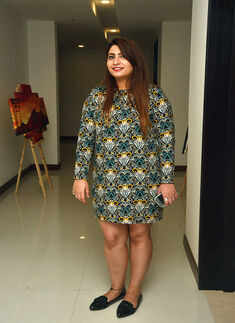 Socialites attend exhibition