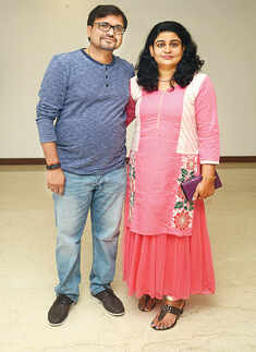 Socialites attend exhibition