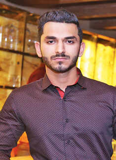 Mika Singh performs in the city