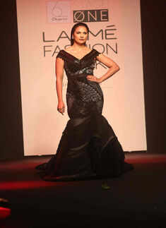 LFW '16: Day 4: Eshaa Amiin