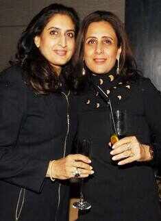 New Year party at F Bar