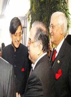 Shashi Tharoor, Vivek Burman, K.L Ganju