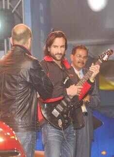 Saif at Auto Expo '10
