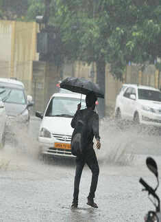 Heavy rains cripple normal life in Hyderabad