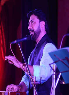 Monomoy Bhattacharya&rsquo;s musical performance