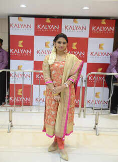 Sonam Kapoor @ Store Launch