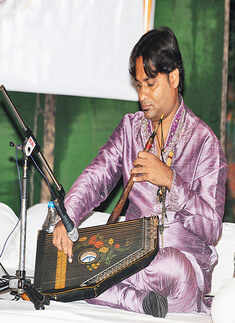 Bhasker Nath&rsquo;s shehnai recital