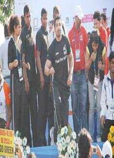 John at Mumbai Marathon '10