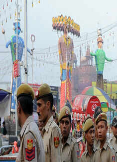 Nation celebrates Dussehra
