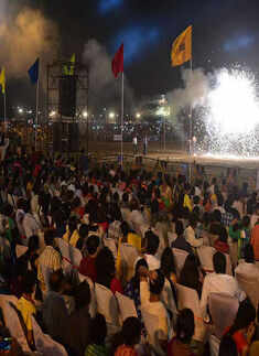 Nation celebrates Dussehra