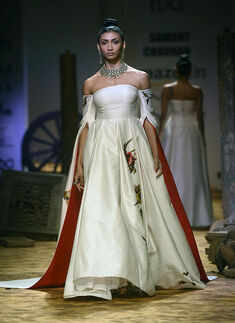 AIFW SS &lsquo;17: Day 1: Samant Chauhan