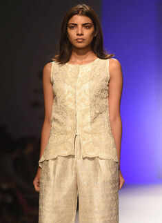 AIFW SS &lsquo;17: Day 3: Kavita Bhartia