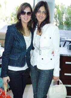 Nikita Kasat, Manisha Jain