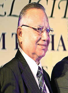 Alem&rsquo;s reception-cum-dinner party