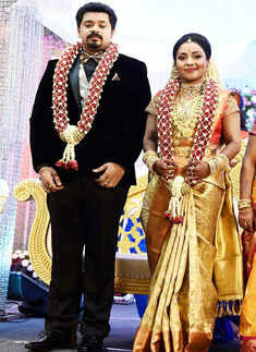Stars at Amresh & Keerthi's reception