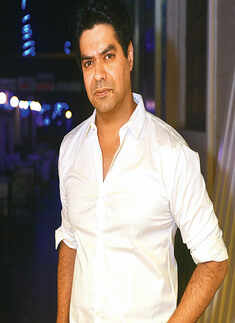 Socialites at Race Rock @ Bel Air