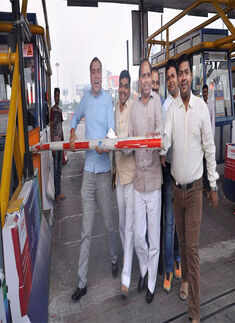 Noida Toll Bridge Co moves SC