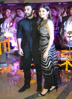 Ranbir, Anushka promote ADHM