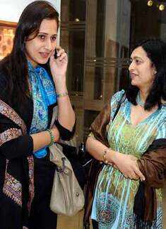 Parul Chopra, Deepti Sharma