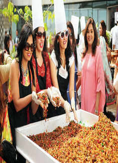 Ananya Simlai&rsquo;s cake-mixing party