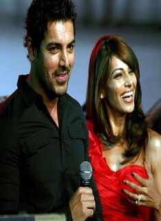 Bipasha launches DVD