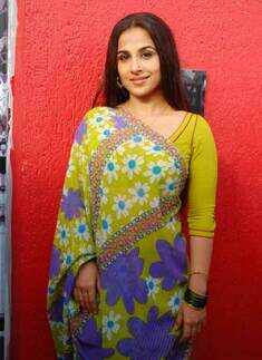 Vidya promotes 'Ishqiya' at Odeon