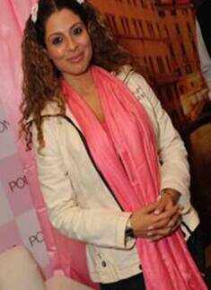 Tanaaz, Bakhtiyar at City Walk