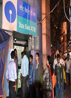 State Bank ATM starts dispensing new Rs 2,000 notes
