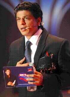 SRK at IIPM quiz contest