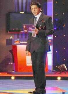 SRK at IIPM quiz contest