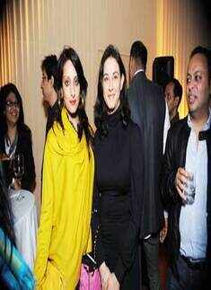 Delhi art gallery opening