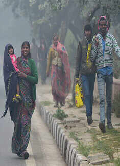 Dense fog, unexpected chill greet northern India