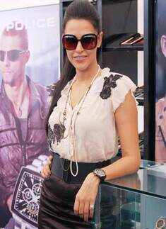 Neha at watch launch